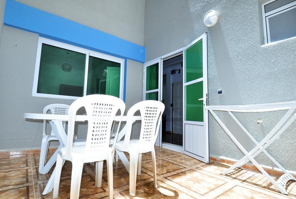 Appart Clim Wifi 700M De La Plage Saïdia Exterior foto